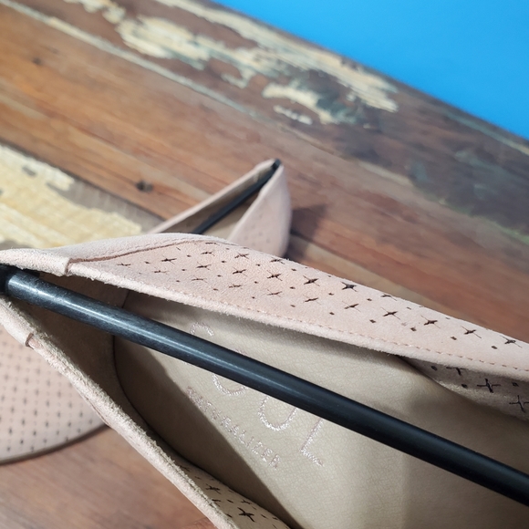 Soul Naturalizer Faux Suede no Heel Flat Perforated  Loafers Shoes Slip On Sz 9 - Picture 7 of 10